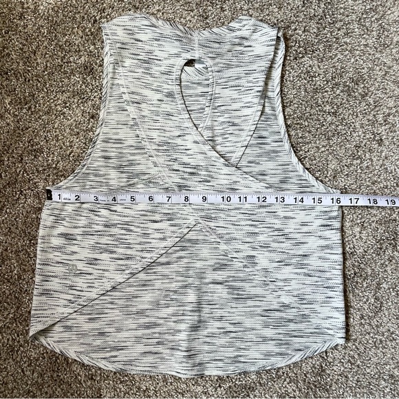 Lululemon Tank Top - Picture 4 of 7